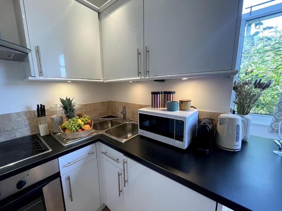 Cute&Cozy Studio Apt In Barons Court Λονδίνο Εξωτερικό φωτογραφία
